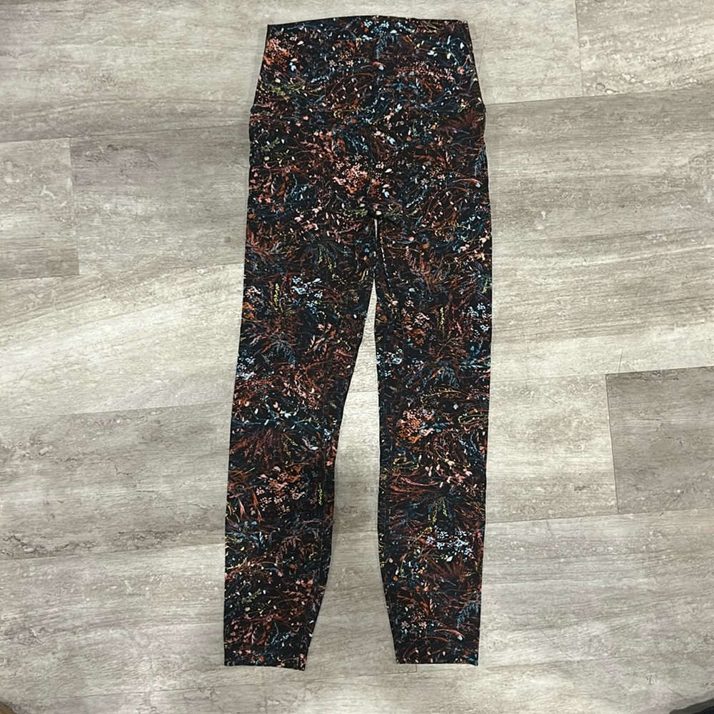 Lululemon size 4 align 25” leggings